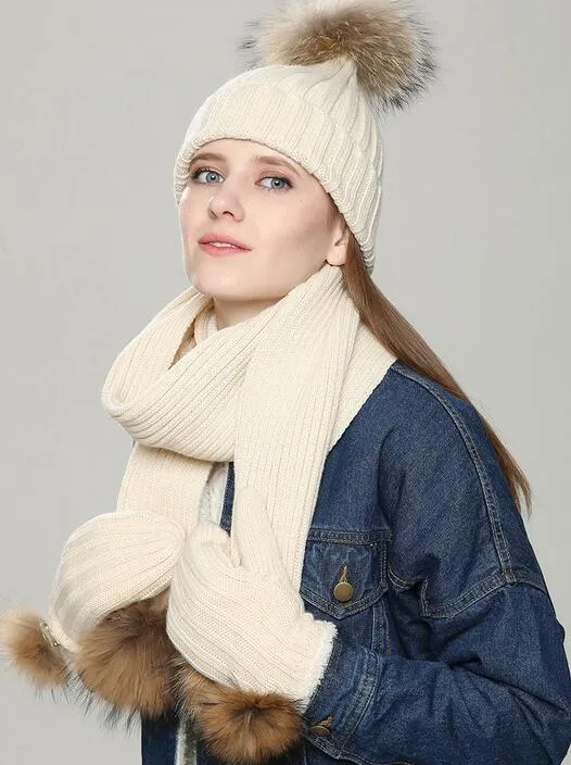 2017 Fashionable Scarf & Beanie for Women