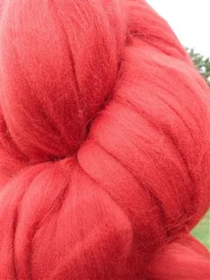 Cayenne Red Wool Top Roving