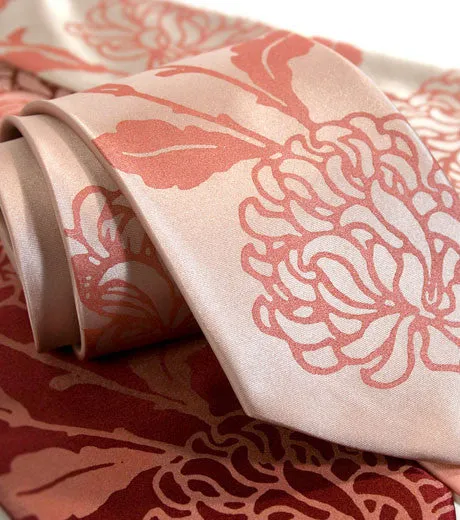 Chrysanthemum Silk Necktie