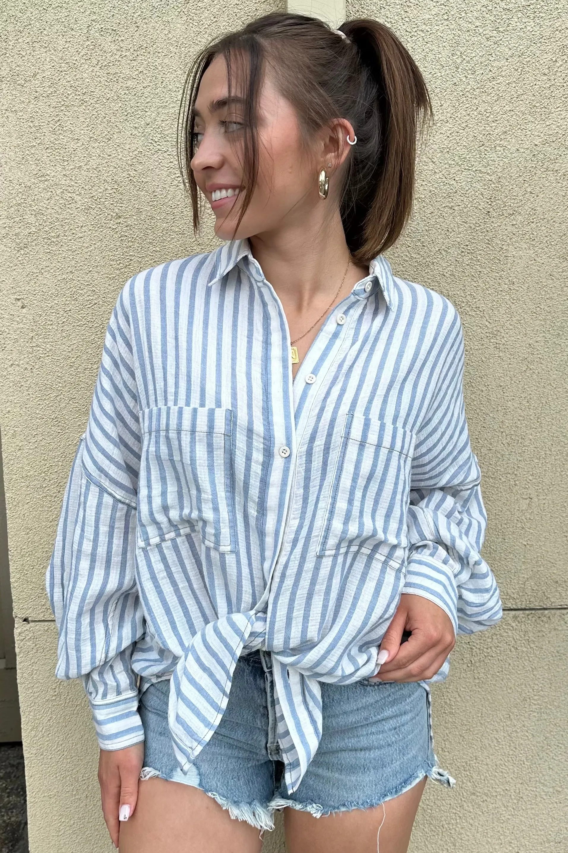 OCEANFRONT SKY STRIPED SHIRT