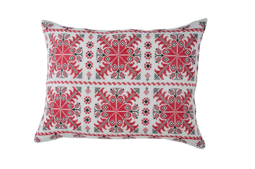 Pillow: Embroidered handwoven antique Hungarian hemp - P504