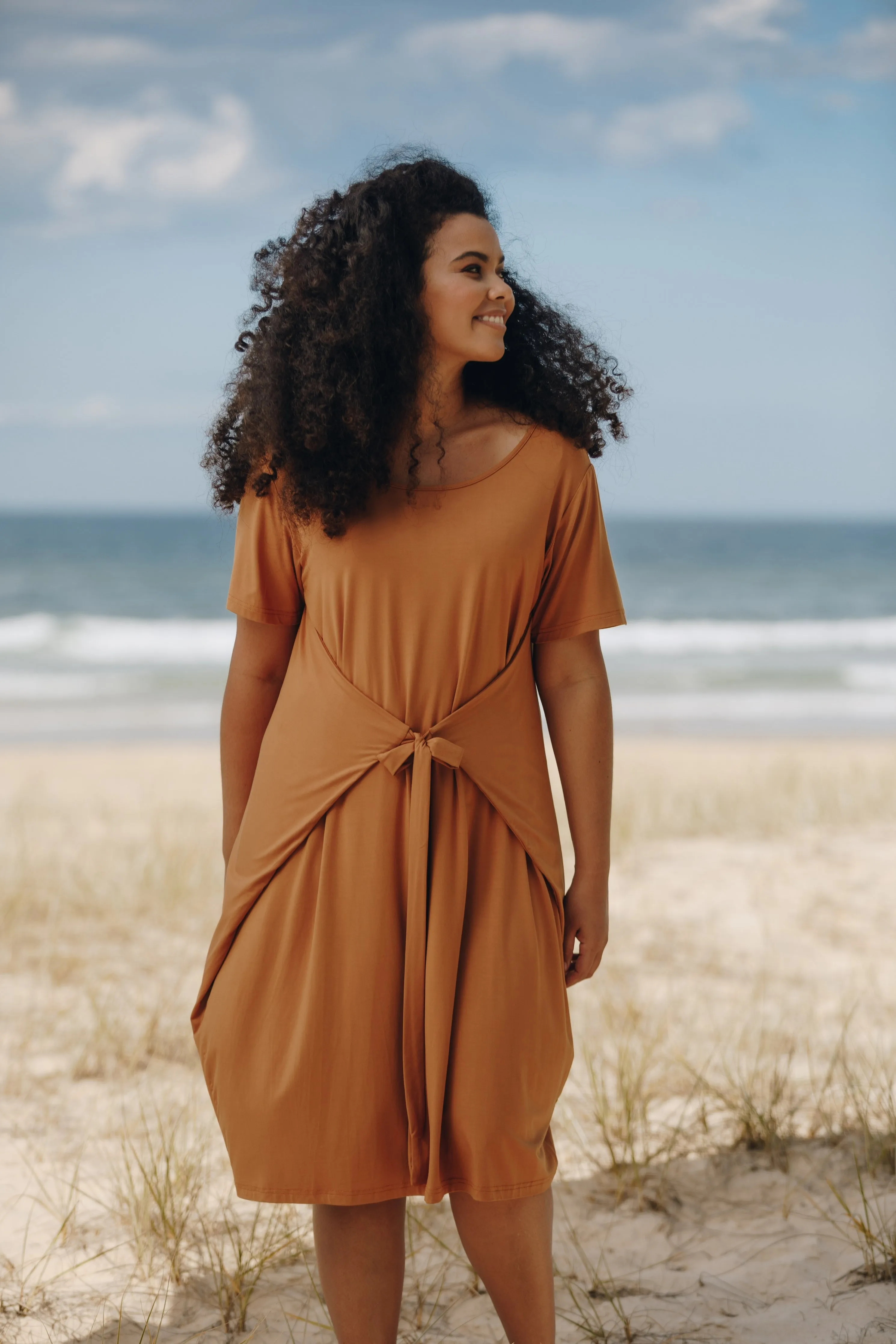 Short Sleeve Tidal Midi Dress | Outback Sand | FINAL SALE